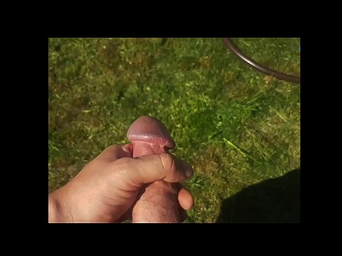 ❤️ Hot hottie si fa scopare la figa rosa e sborra con uno squirt in un giardino estivo Fottutaal it.tube-sexer.ru ❌️